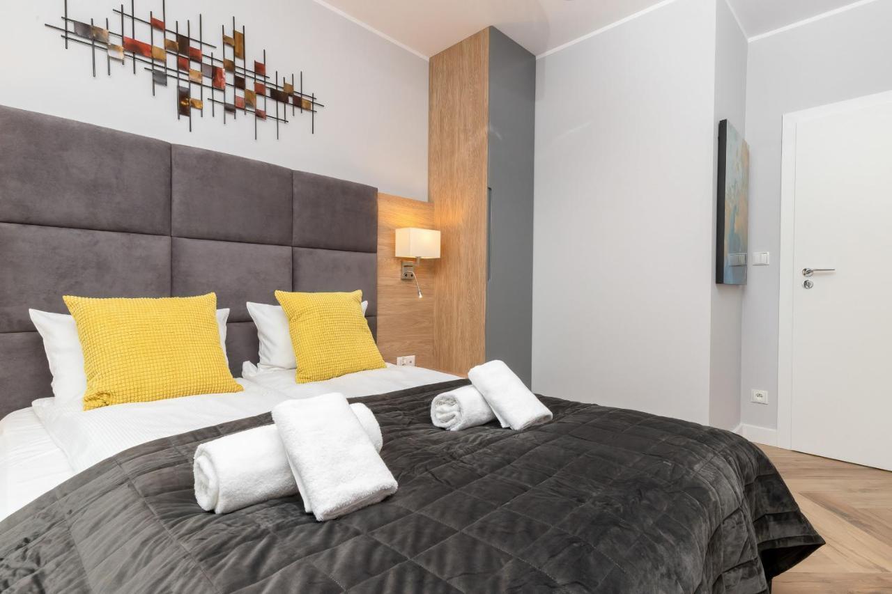 Klimatyczny Apartament W Centrum Gdanska エクステリア 写真
